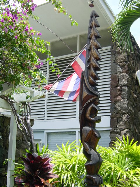 Tiki at the entrance of our hotel