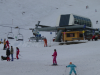 Sophie finit sa descente en ski