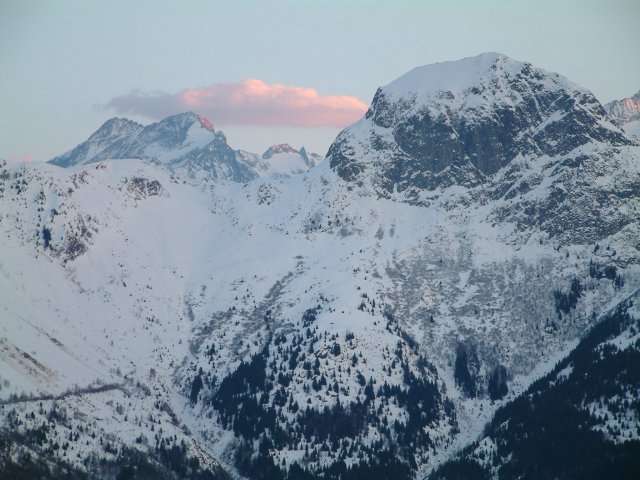 Coucher de soleil sur les montagnes