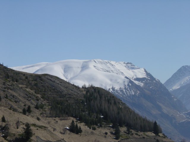 Sommet enneige'