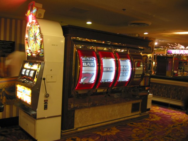 minecraft giant slot machine