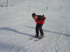 Steph s'apprete a s'elancer avec ses patinettes