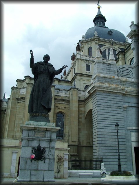 Catedral de La Almudena next to Palacio Real. The statue is that of John Paul II.