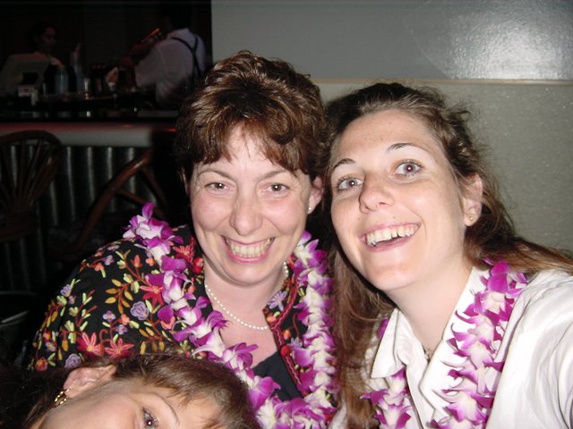 A bit a Caroline, Marie-Claire and Coralie