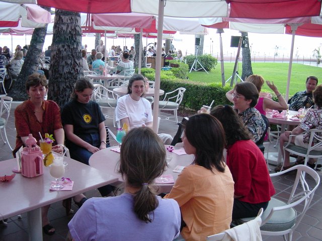 W3C women gathering for a cocktail