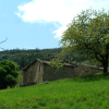 This is the farthest house of Amarines. It's also the closest to the dirt road.